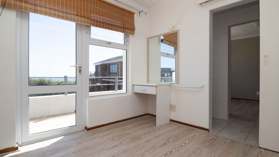 To Let 5 Bedroom Property for Rent in Vermont Western Cape